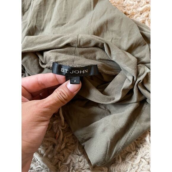 St. John womens green turtleneck‎ long sleeve size xs - Picture 3 of 5